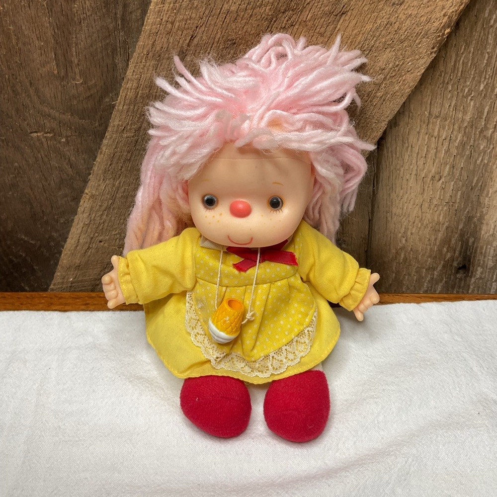 1980s Komfy Kids Ice Cream Doll Pink Yarn Hair Hello Dress
